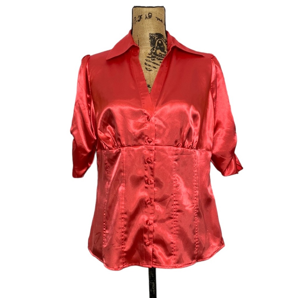 Red Silky V-Neck Button Cinched-Sleeve Blouse M